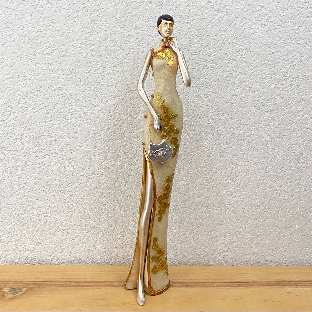 Asian 16” Tall Lady Resin Collectible Figurine Wearing Traditional Qipao Dress